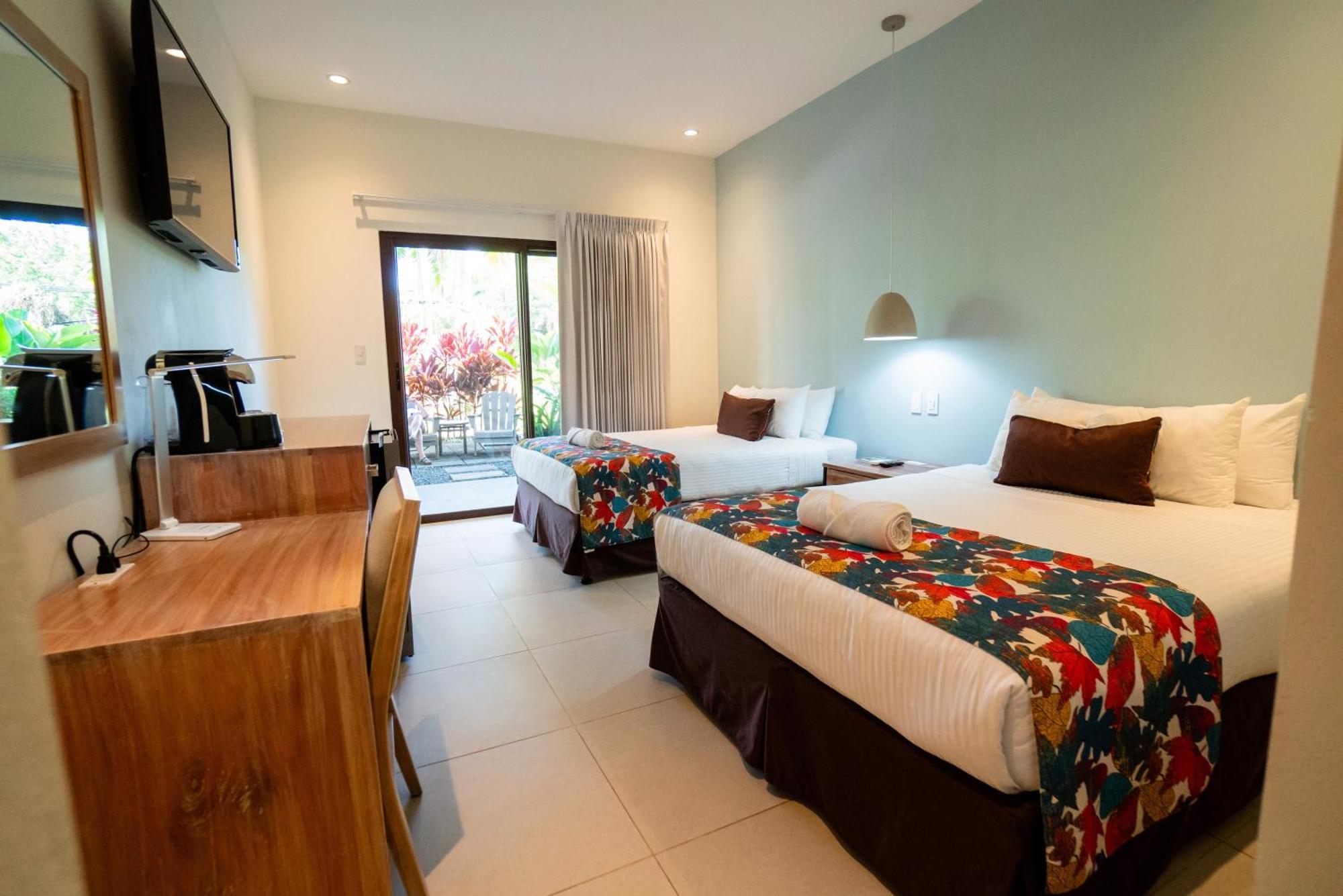 Hotel Costa Pacifica Естерильос Стая снимка
